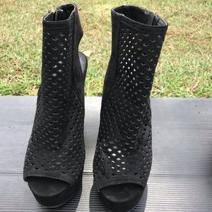 4/$15 Charlotte Russe Suede Punchout Heels